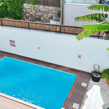 Дом отдыха Garajau House